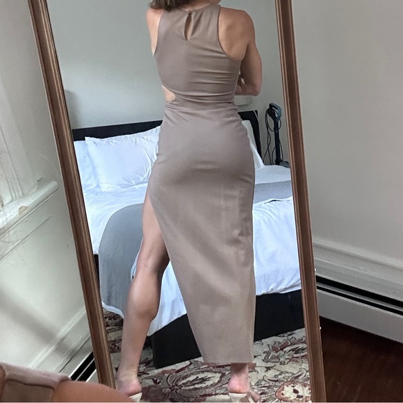 Michael Costello x REVOLVE Rylan Midi Dress - Picture 4 of 6